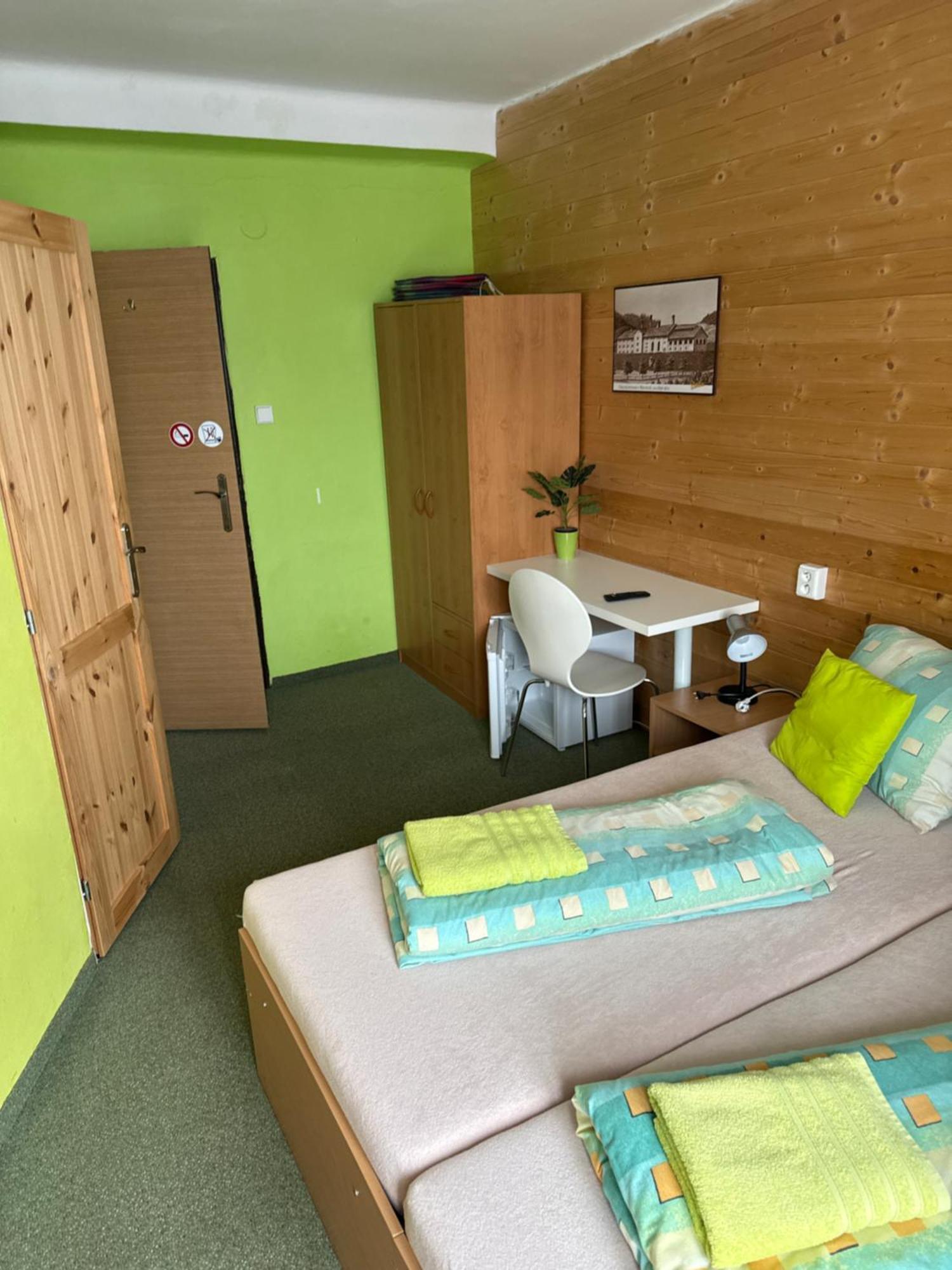 Hotel Zatisi Johannisbad Zimmer foto